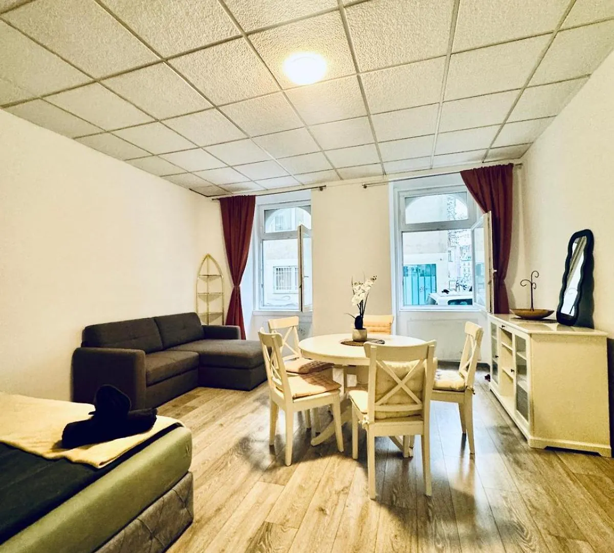 Amazing 2Br Apartment Near Praterstern Vienna