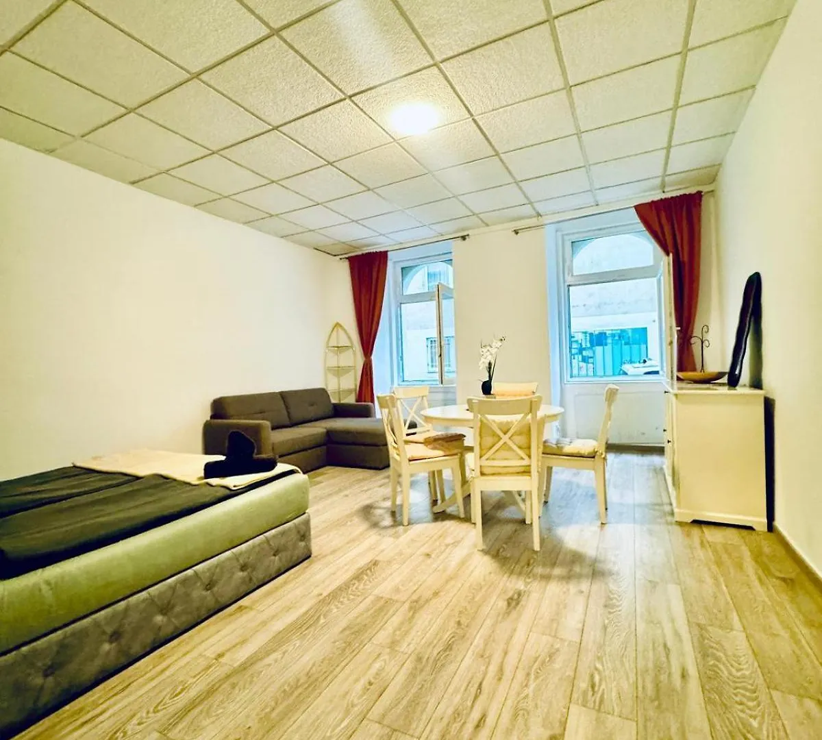 Amazing 2Br Apartment Near Praterstern Vienna Austria