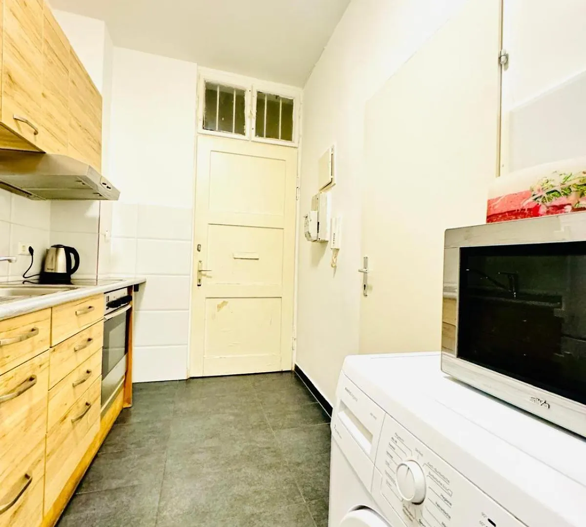 Amazing 2Br Apartment Near Praterstern Vienna