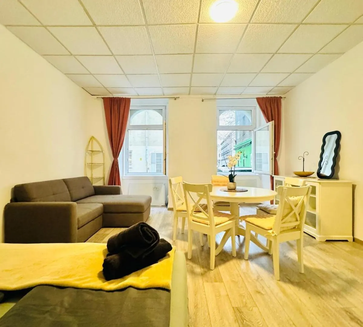 Amazing 2Br Apartment Near Praterstern Vienna